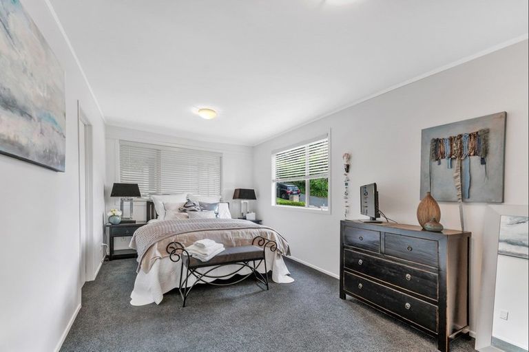 Photo of property in 191a Sandspit Road, Shelly Park, Auckland, 2014