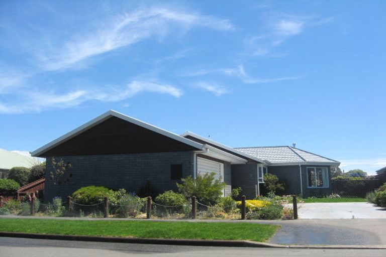 Photo of property in 12 Glenconnor Place, Burwood, Christchurch, 8083