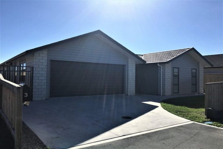 Photo of property in 3 Hoiho Place, Papamoa, 3118