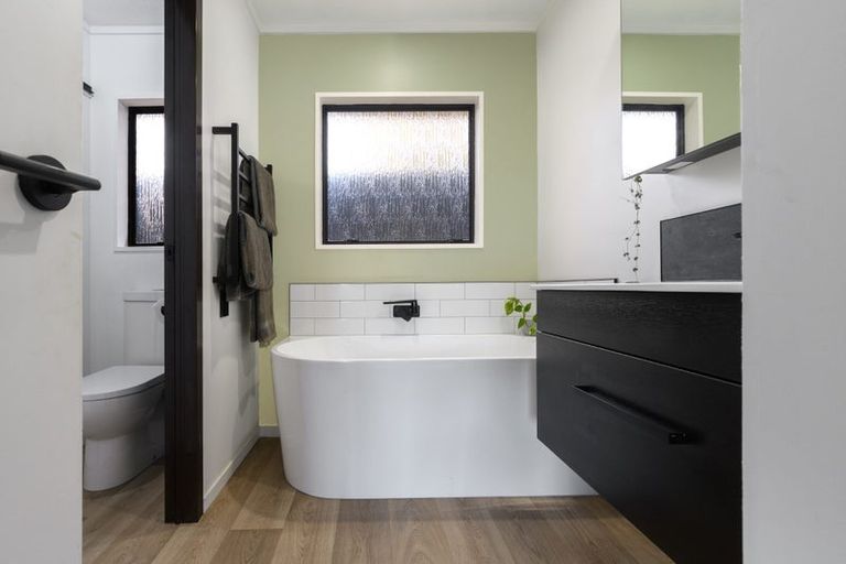 Photo of property in 11 Ruahine Street, Ohauiti, Tauranga, 3112