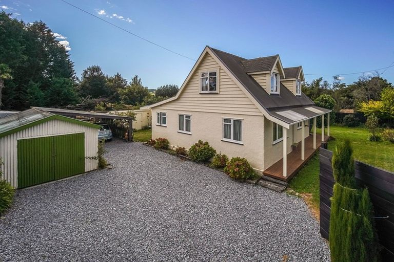 Photo of property in 168 Main Rd Spring Grove, Brightwater, Wakefield, 7095