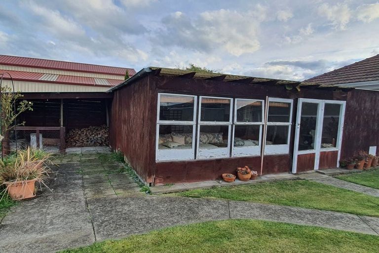 Photo of property in 15 Michael Street, Waimate, 7924