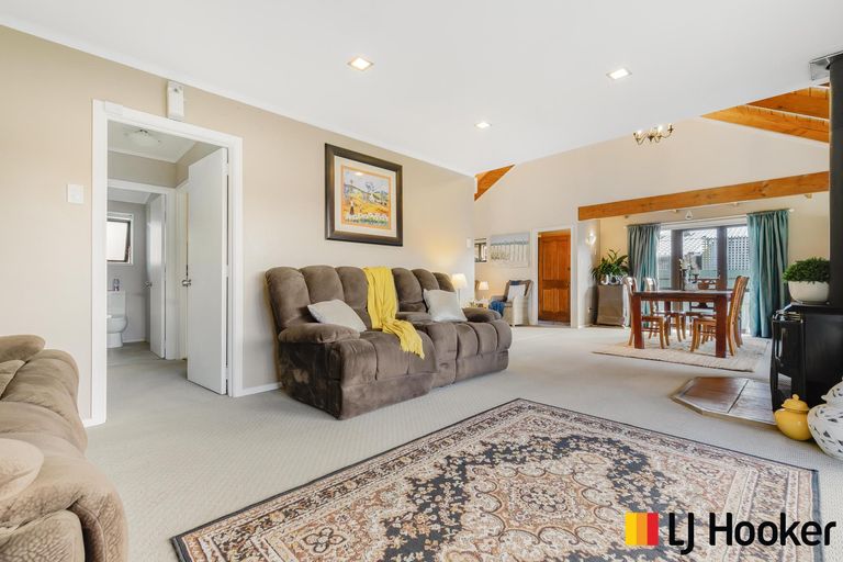 Photo of property in 16 Muirfield Street, Wattle Downs, Auckland, 2103