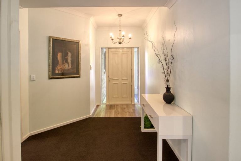 Photo of property in 10 Macartney Avenue, Halswell, Christchurch, 8025