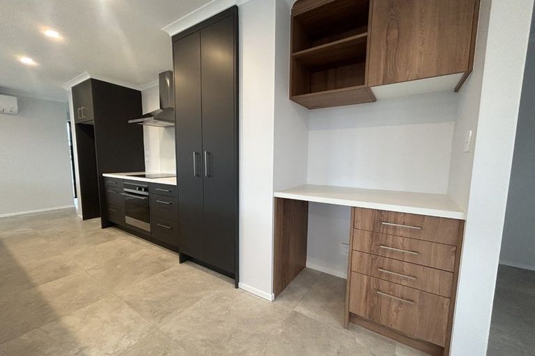 Photo of property in 126a Roy Street, Palmerston North, 4410