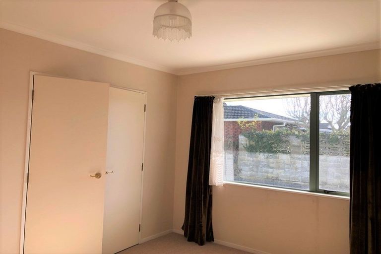 Photo of property in 24a Rugby Street, Levin, 5510