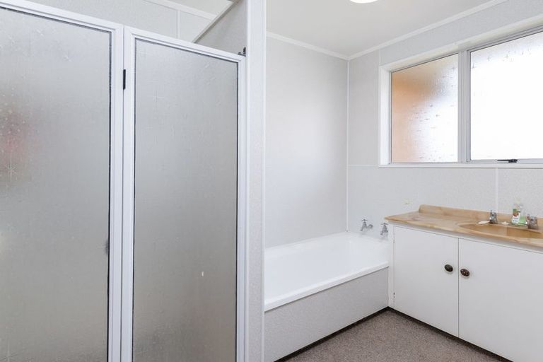 Photo of property in 142 Queen Street, Waimate, 7924