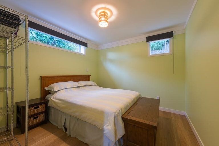 Photo of property in 137 Long Beach Road, Russell, 0202