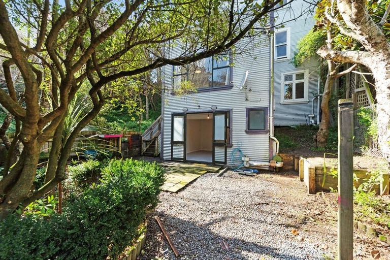 Photo of property in 422 Adelaide Road, Berhampore, Wellington, 6023