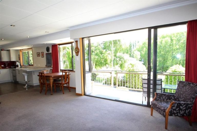 Photo of property in 11 Mitre Street, Gore, 9710
