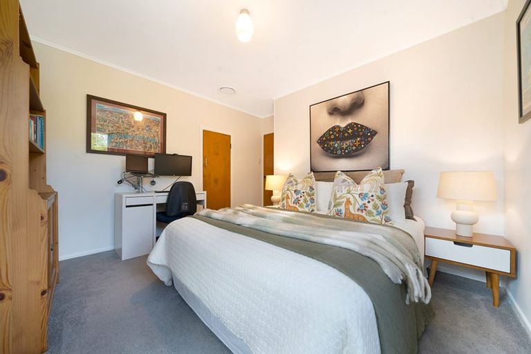 Photo of property in 23 Cornwall Street, Te Atatu South, Auckland, 0610