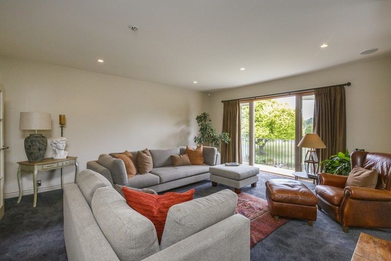 Photo of property in 17a Montgomery Terrace, Hokowhitu, Palmerston North, 4410