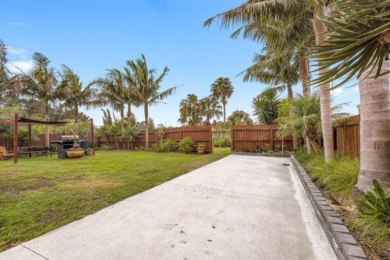 Photo of property in 35b Parakai Avenue, Parakai, 0830