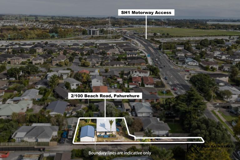 Photo of property in 2/100 Beach Road, Pahurehure, Papakura, 2113