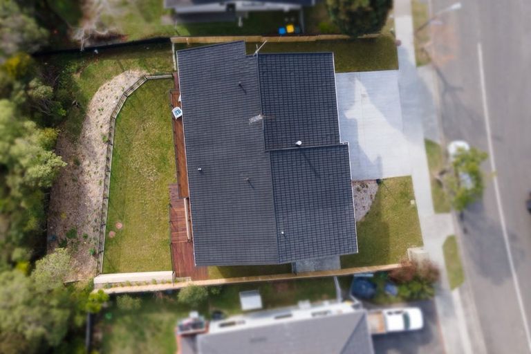 Photo of property in 50 Exploration Way, Whitby, Porirua, 5024