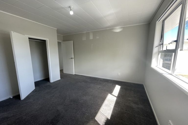 Photo of property in 9 Innismara Avenue, Wattle Downs, Auckland, 2103
