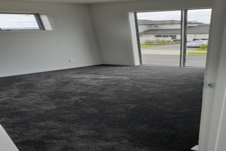 Photo of property in 21 Kabardin Street, Karaka, Papakura, 2113