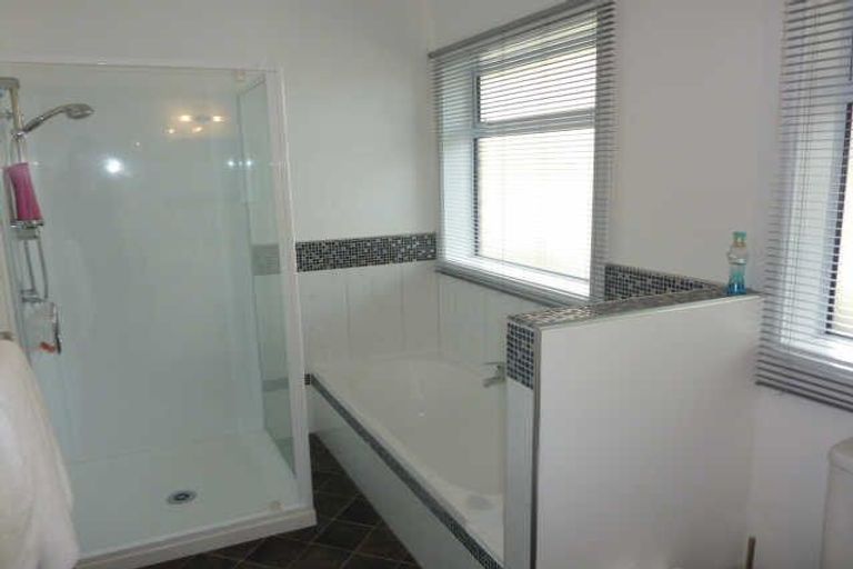 Photo of property in 13 Harris Crescent, Papanui, Christchurch, 8053