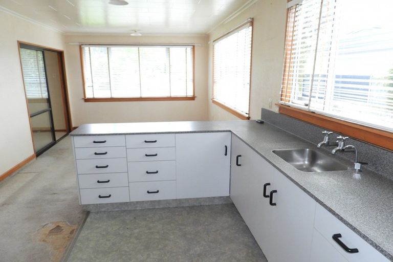 Photo of property in 1 Lismore Street, Oamaru North, Oamaru, 9400