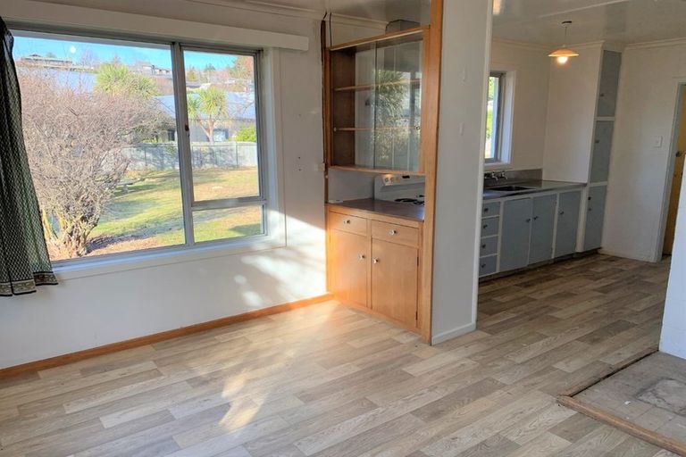 Photo of property in 112 Tenby Street, Wanaka, 9305