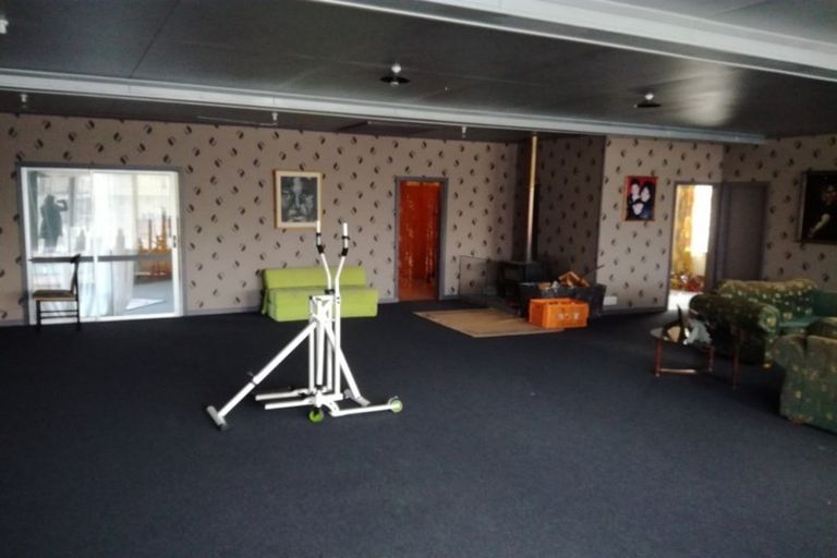 Photo of property in 85 Half Mile Road, Tuatapere, 9620