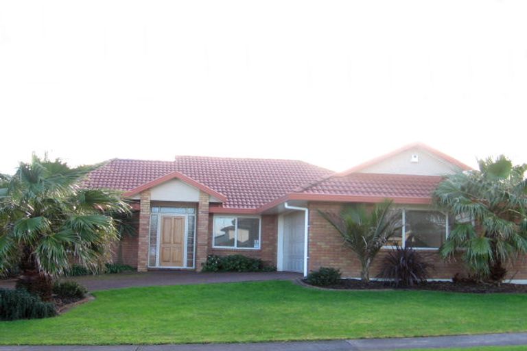 Photo of property in 5 Castlemaine Close, Dannemora, Auckland, 2016
