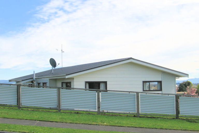 Photo of property in 21 Tarawera Street, Ohauiti, Tauranga, 3112