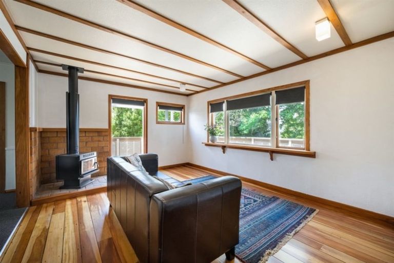 Photo of property in 2/20 Donovan Avenue, Massey, Auckland, 0614