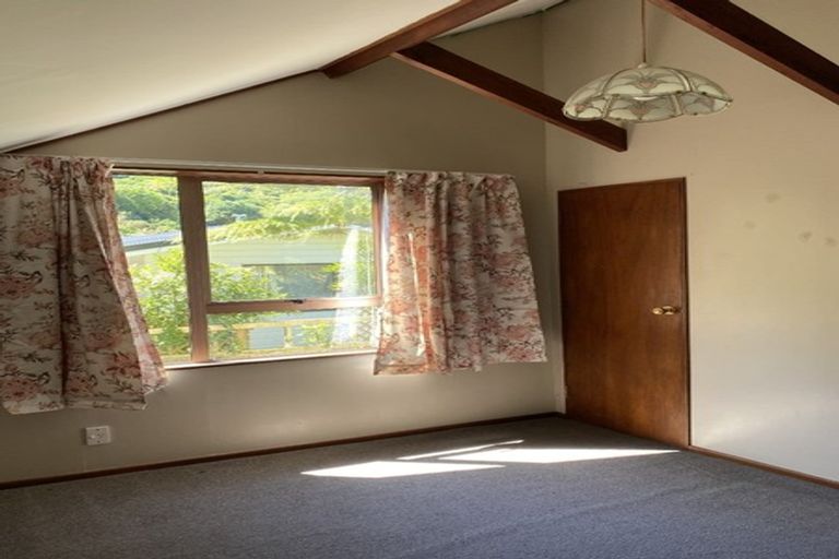 Photo of property in 9 Ngarimu Grove, Ngaio, Wellington, 6035