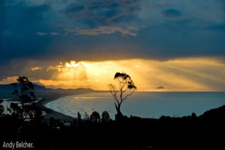 Photo of property in 94 Town Point Road, Maketu, Te Puke, 3189