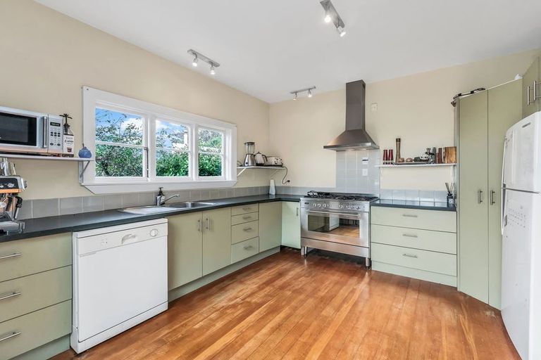 Photo of property in 18 High Street, Kirwee, Darfield, 7571