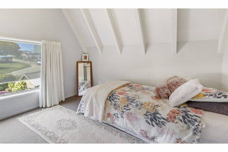 Photo of property in 16 Watlington Place, Watlington, Timaru, 7910