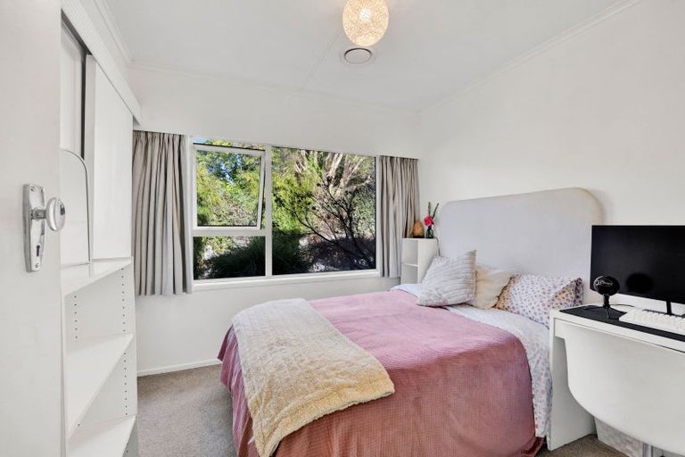 Photo of property in 27a Montana Place, Merrilands, New Plymouth, 4312