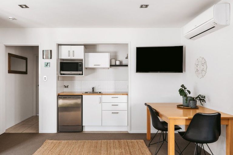 Photo of property in 79a Oceanview Road, Mount Maunganui, 3116