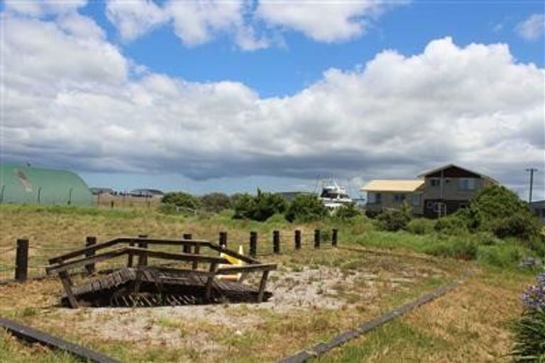 Photo of property in 106 Waimarie Road, Whenuapai, Auckland, 0618