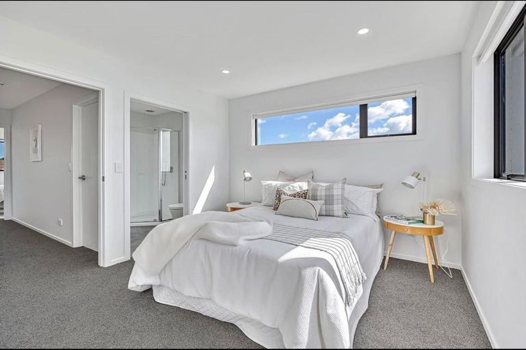 Photo of property in 25/28 Westgate Drive, Westgate, Auckland, 0614
