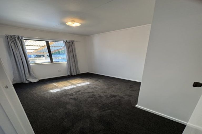 Photo of property in 11b Totara Street, Trentham, Upper Hutt, 5018