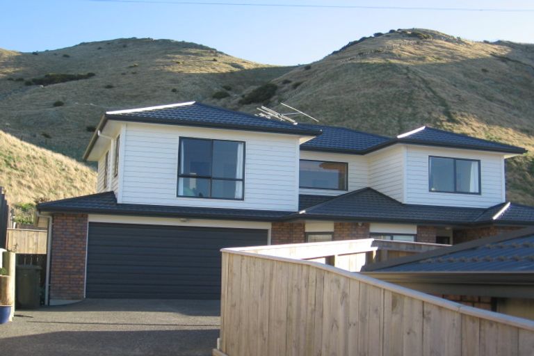 Photo of property in 68 Erlestoke Crescent, Churton Park, Wellington, 6037