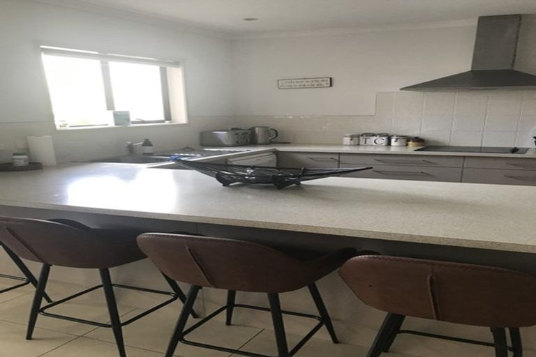 Photo of property in 22e Weka Street, Mangawhai, 0505