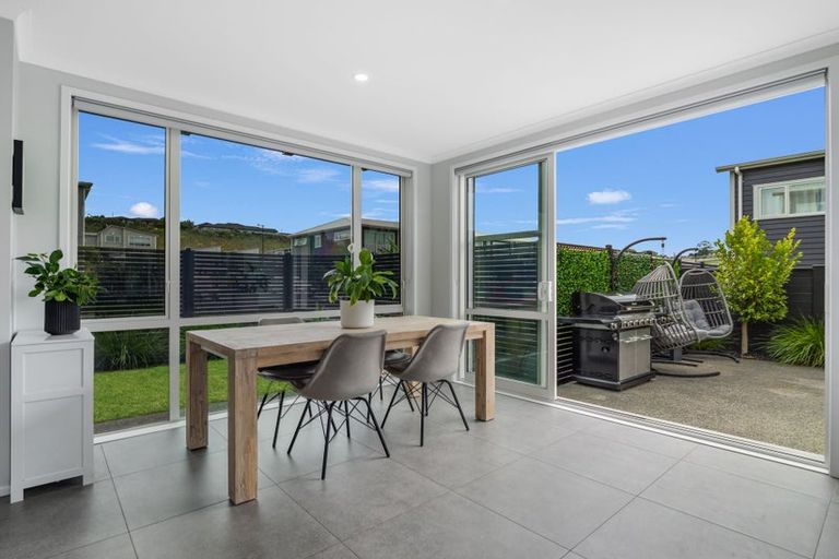 Photo of property in 14 Taitonga Lane, Stanmore Bay, Whangaparaoa, 0932