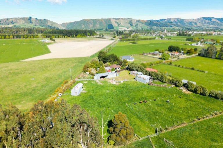 Photo of property in 1 James Street, Waimate, 7980