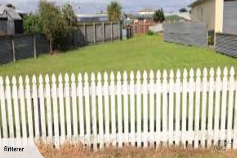Photo of property in 52 Nash Parade, Foxton Beach, Foxton, 4815
