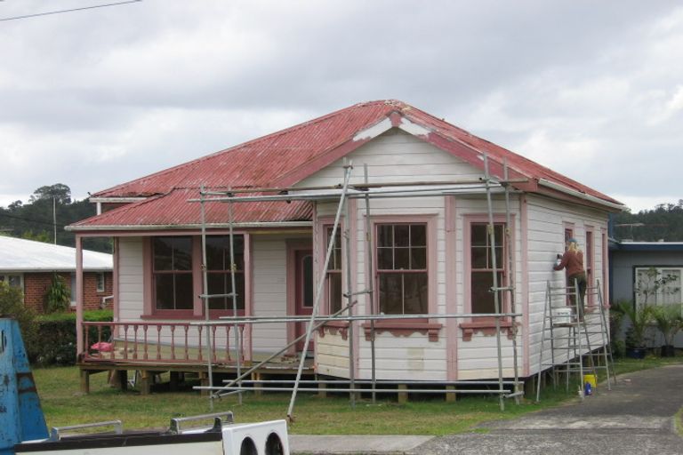 Photo of property in 60 Beach Haven Road, Beach Haven, Auckland, 0626