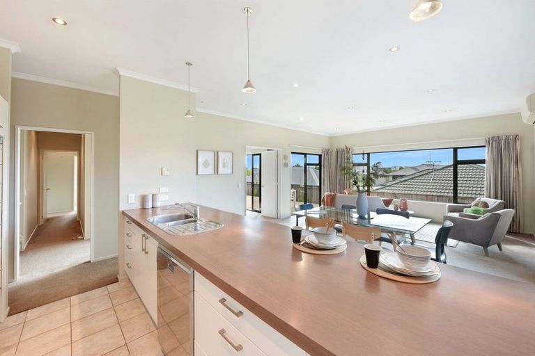 Photo of property in 98 Fergusson Street, Stoke, Nelson, 7011