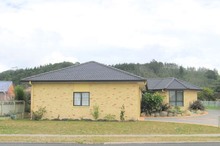 Photo of property in 146 Mayfair Avenue, Whangamata, 3620