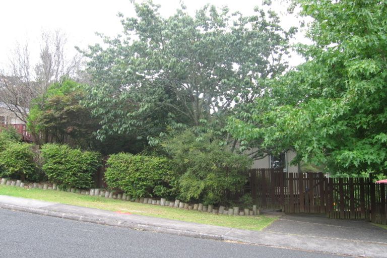 Photo of property in 48 Powrie Street, Glenfield, Auckland, 0629