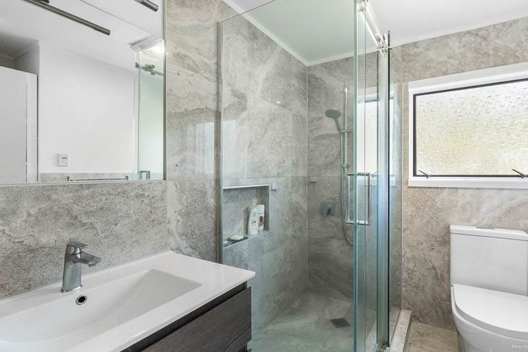 Photo of property in 84 Langana Avenue, Browns Bay, Auckland, 0630