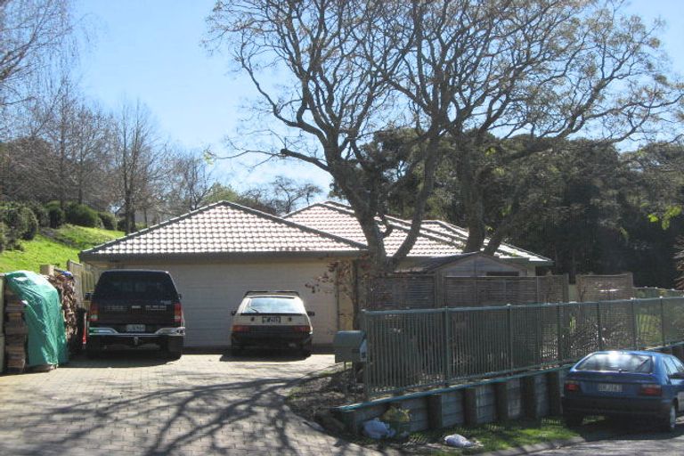 Photo of property in 12 Puflett Road, Havelock North, 4130