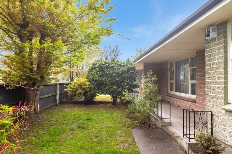 Photo of property in 98 Bealey Avenue, Christchurch Central, Christchurch, 8013