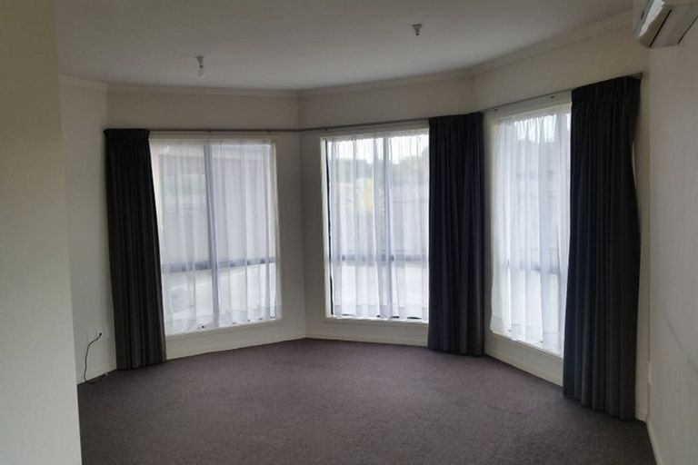 Photo of property in 7 Ahmad Close, Levin, 5510